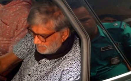 ২১ দিন পর নিজ বাড়িতে ফিরলেন সাবেক পরিকল্পনামন্ত্রী এম এ মান্নান